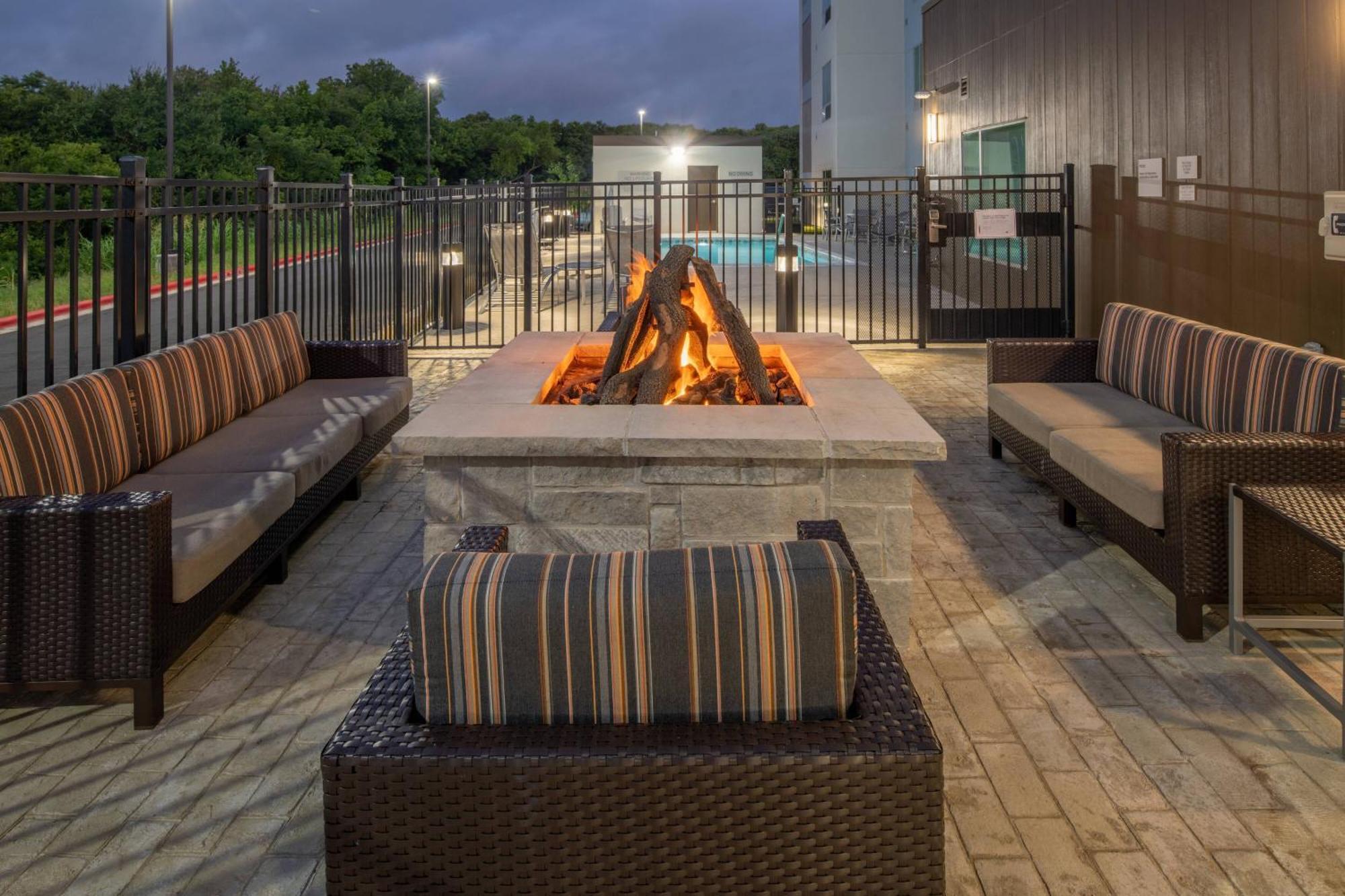 Towneplace Suites Austin South Esterno foto